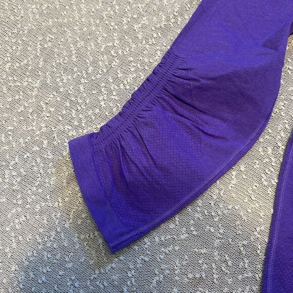 Lululemon In The Flow Crop Leggings Power Purple SIZE 6 - Picture 8 of 9